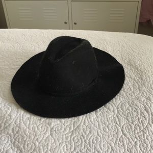 Women’s JCrew hat